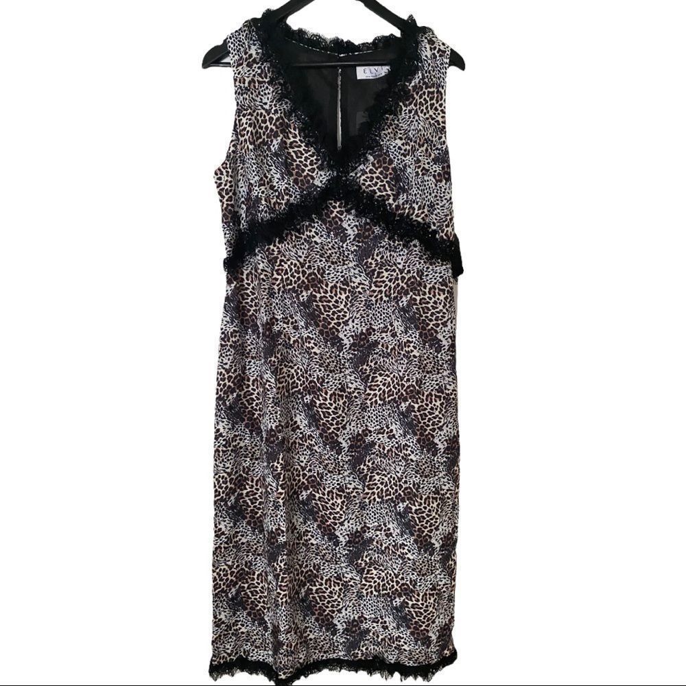 ⭐️Host Pick⭐️ 🆕 Elvi: Sleeveless Leopard Print & Lace Trim Midi Dress